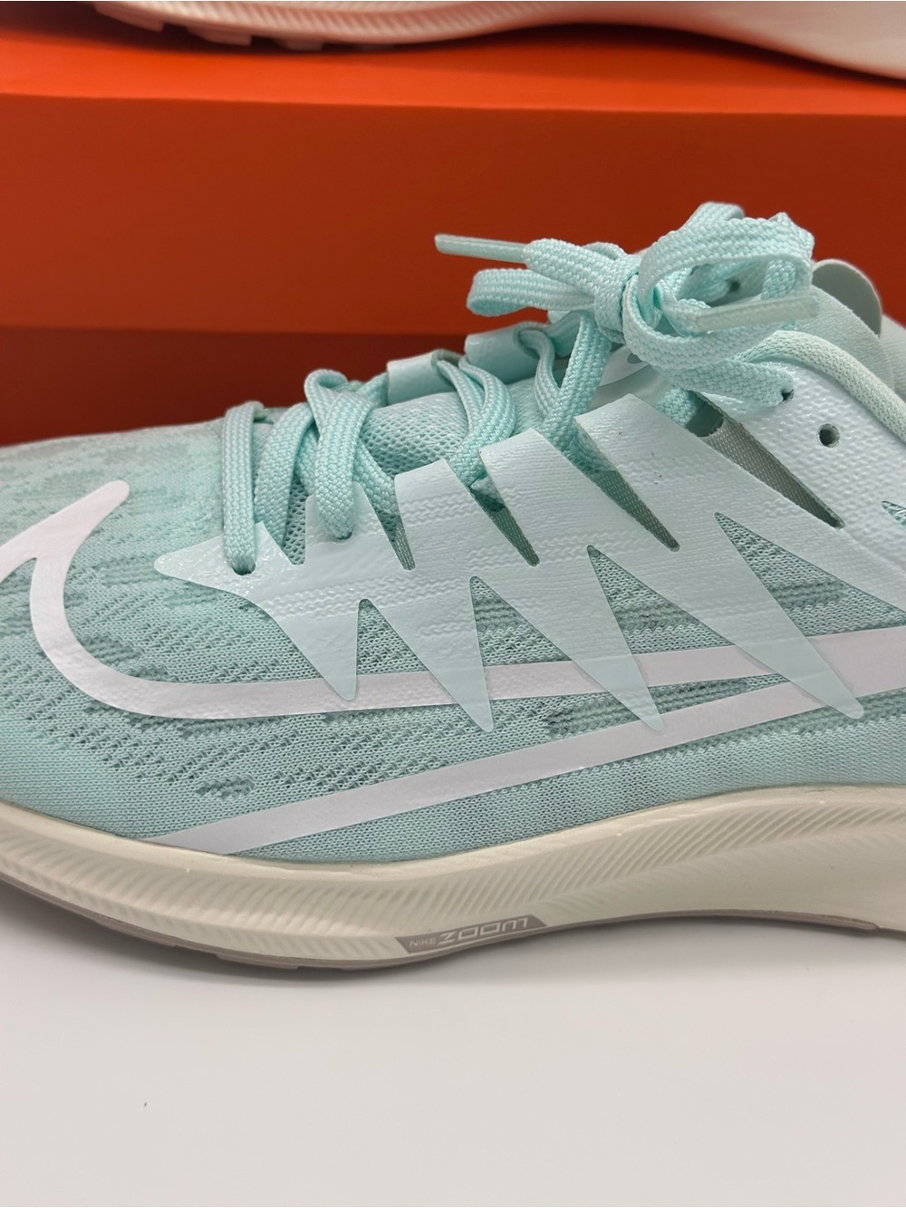 Nike Women’s Mint/White Running Sneakers - Picture 2 of 11